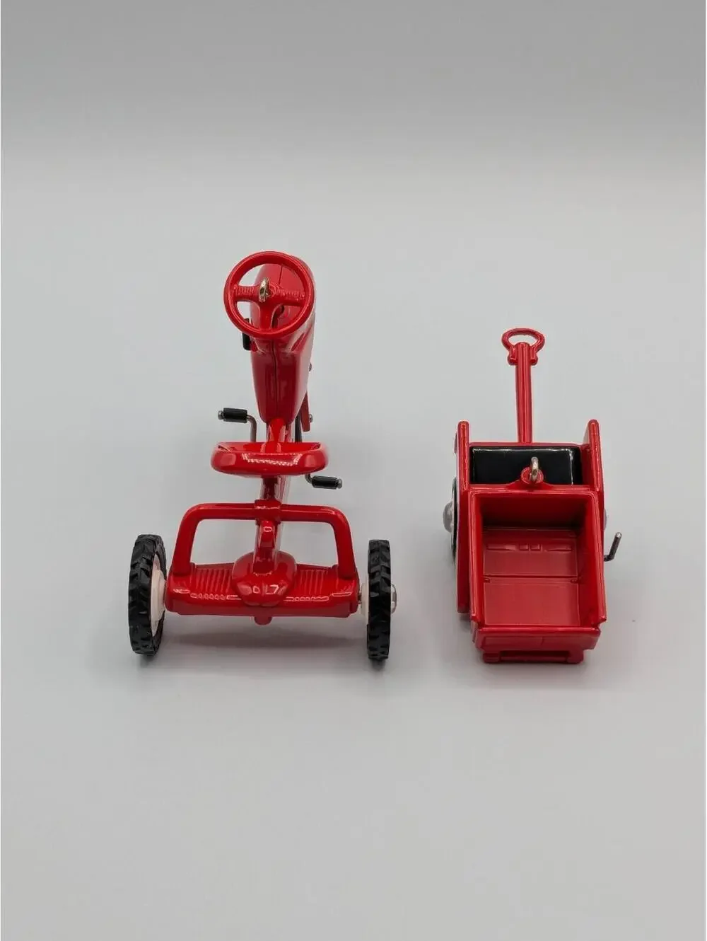 Hallmark Keepsake 1955 Murray Tractor and Trailer, 1998, 5th in the Series, NEW